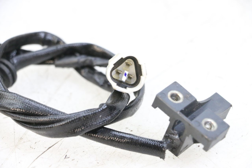 photo de WYŁĄCZNIK STOPKI PODPOROWEJ HUSQVARNA SVARTPILEN 401 (2018 - 2023) - Zoom stanu zużycia