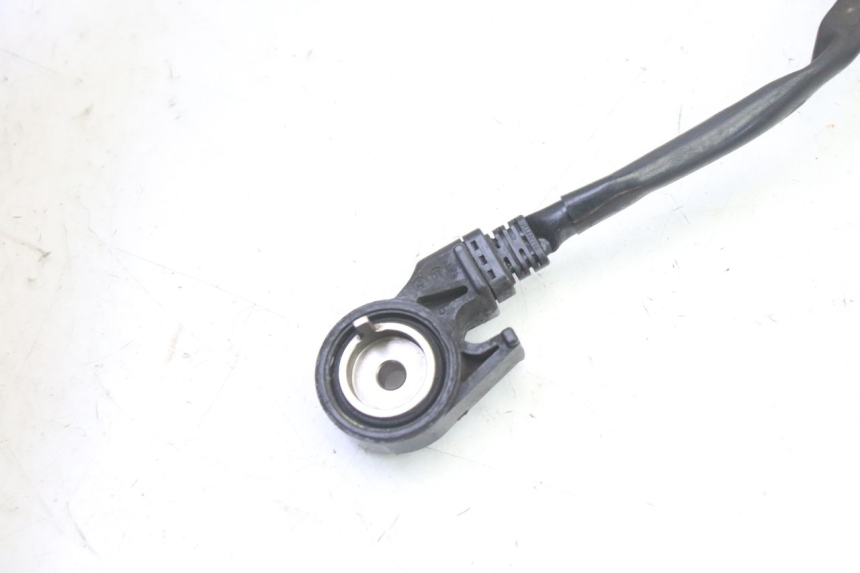 photo de WYŁĄCZNIK STOPKI PODPOROWEJ HONDA NTV DEAUVILLE 650 (2001 - 2006) - Zbliżenie techniczne