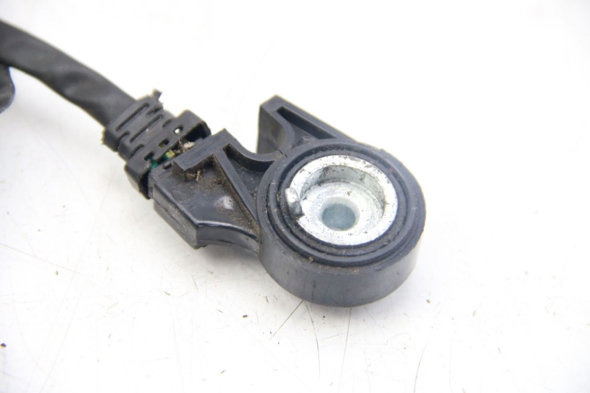 photo de WYŁĄCZNIK STOPKI PODPOROWEJ SELECT UP OCTALIS 125 (2007 - 2012) - Zoom stanu zużycia