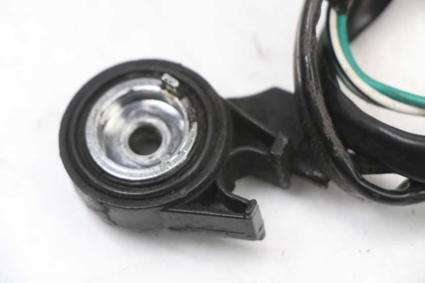 photo de WYŁĄCZNIK STOPKI PODPÓRKI JM MOTORS OLDIES 4T 50 (2010 - 2020) - Inny kąt widzenia