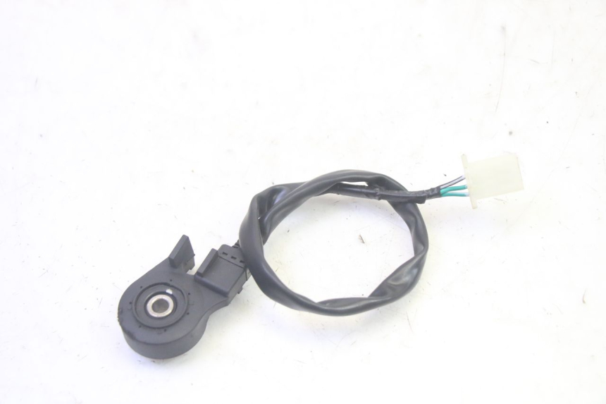 photo de WYŁĄCZNIK STOPKI PODPÓRKI JM MOTORS SANTANA EVO 50 (2024 - 2026) - Zoom stanu zużycia