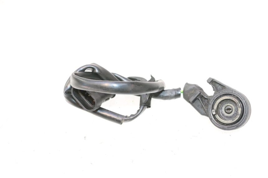 photo de PRZERYWACZ ZAPŁONU STOPKI DUCATI SS IE DS CARENEE 1000 (2002 - 2006) - Inny kąt widzenia