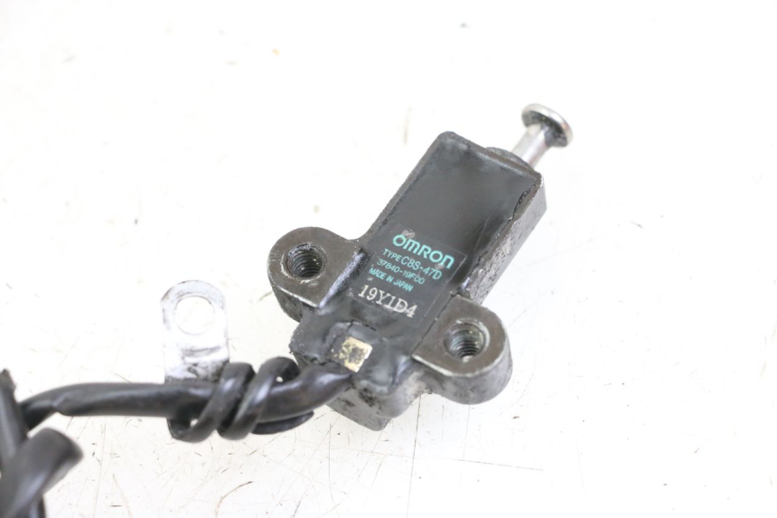 photo de WYŁĄCZNIK STOPKI PODPOROWEJ SUZUKI SV S 650 (1999 - 2002) - Szczegół części