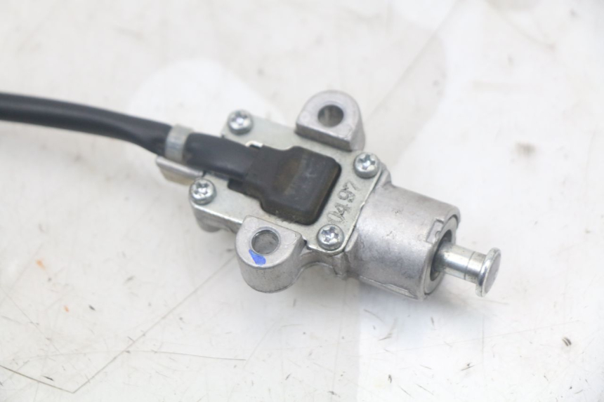 photo de WYŁĄCZNIK STOPKI PODPOROWEJ YAMAHA XMAX X-MAX ABS 125 (2017 - 2020) - Zbliżenie techniczne