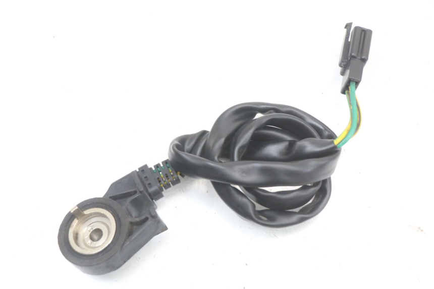 photo de WYŁĄCZNIK STOPKI PODPÓRKI KYMCO XCITING 250 (2006 - 2009) - Zoom stanu zużycia