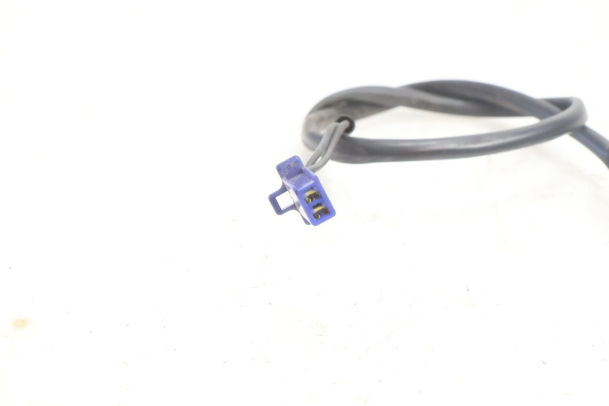 photo de WYŁĄCZNIK STOPKI PODPÓRKI YAMAHA YP MAJESTY 125 (2007 - 2010) - Zoom stanu zużycia