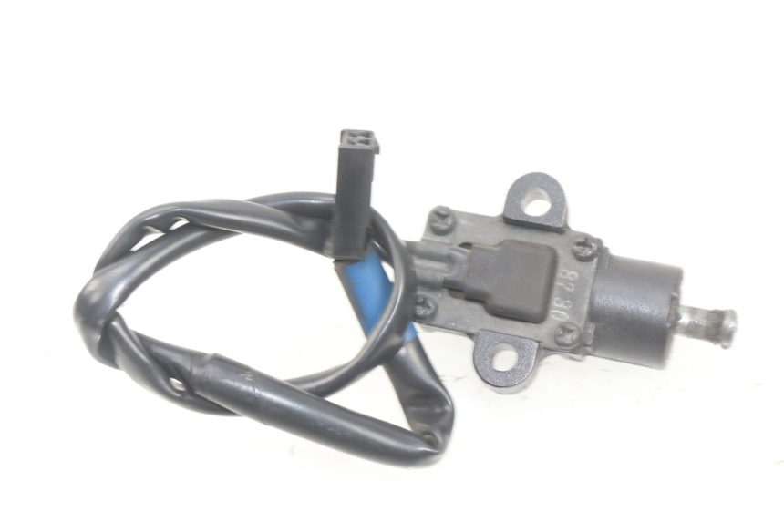 photo de WYŁĄCZNIK STOPKI PODPÓRKI YAMAHA YP T-MAX TMAX 530 (2017 - 2020) - Zoom stanu zużycia