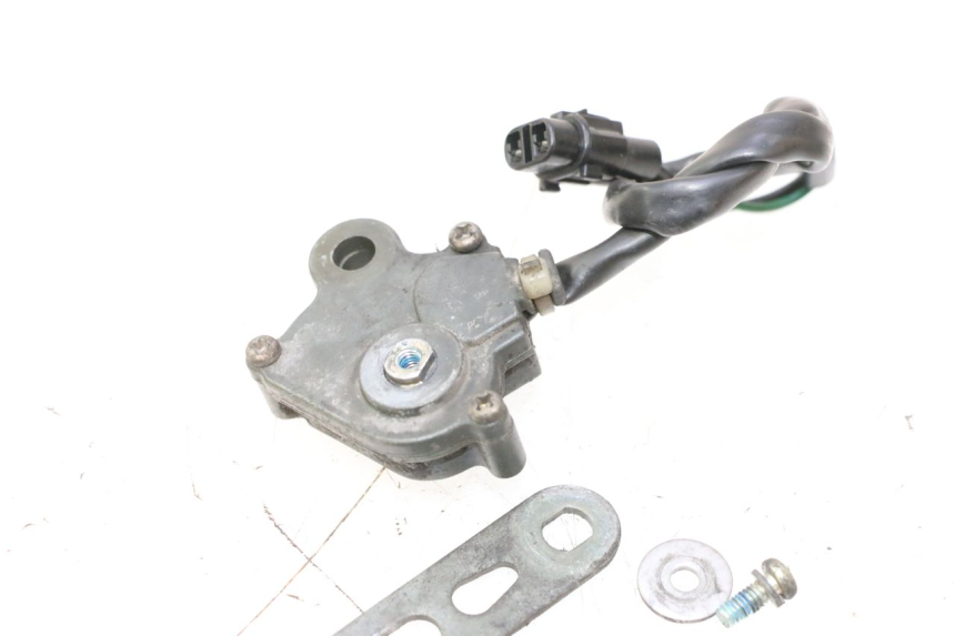photo de WYŁĄCZNIK STOPKI PODPOROWEJ KAWASAKI ZX-6R ZX6R 600 (1995 - 1997) - Zoom stanu zużycia