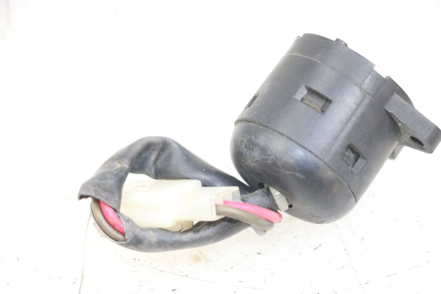 photo de WYŁĄCZNIK ZAPŁONU MBK BOOSTER SPIRIT 50 (2004 - 2017) - Zoom stanu zużycia