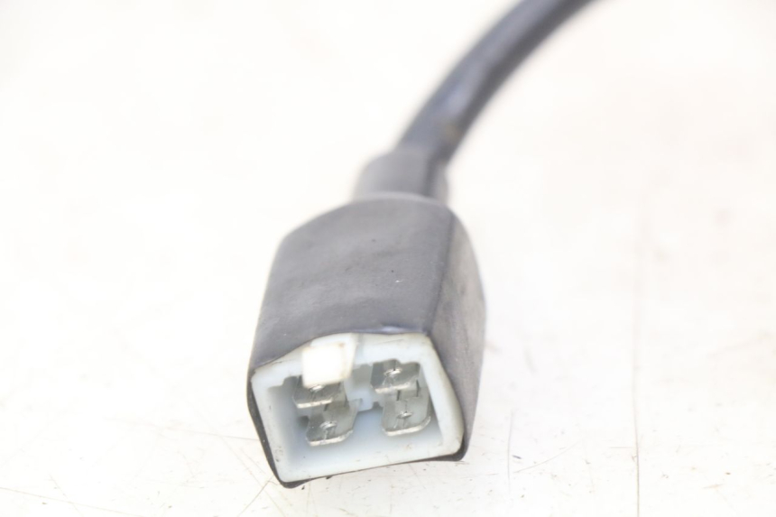 photo de WYŁĄCZNIK ZAPŁONU PEUGEOT CITYSTAR 2T 50 (2018 - 2021) - Zoom stanu zużycia