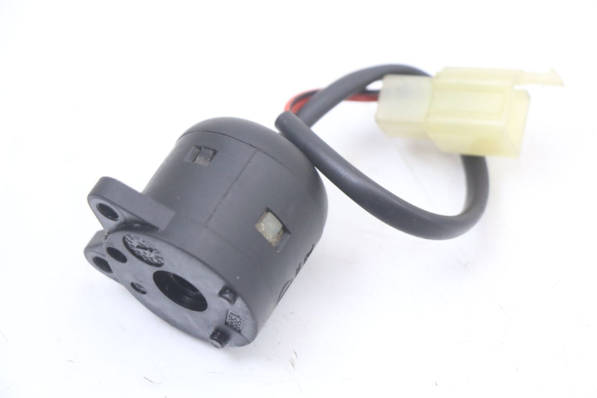 photo de WYŁĄCZNIK ZAPŁONU HONDA FES PANTHEON 2T 125 (1998 - 2002) - Zoom stanu zużycia