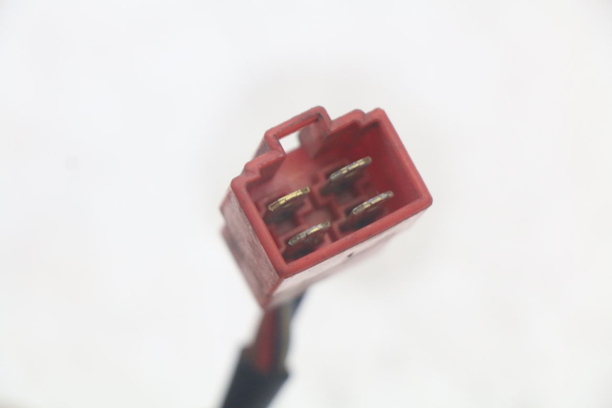 photo de WYŁĄCZNIK ZAPŁONU MBK FLAME X 125 (2007 - 2016) - Zbliżenie techniczne