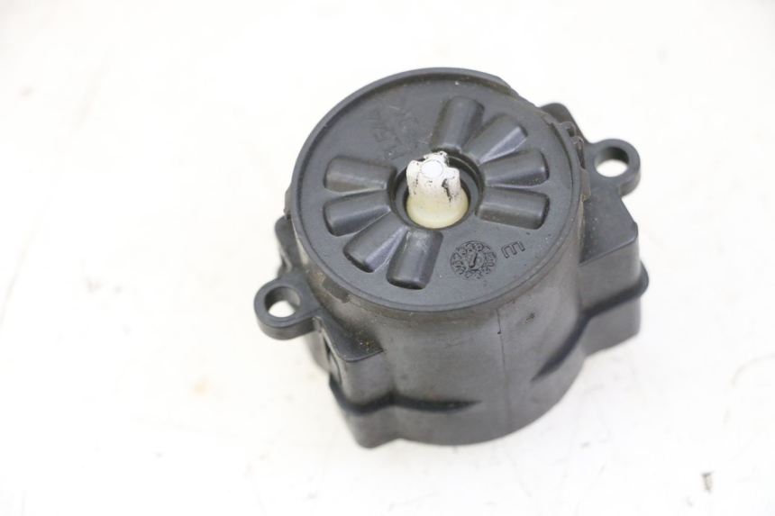 photo de WYŁĄCZNIK ZAPŁONU GILERA NEXUS 300 (2008 - 2013) - Szczegół części