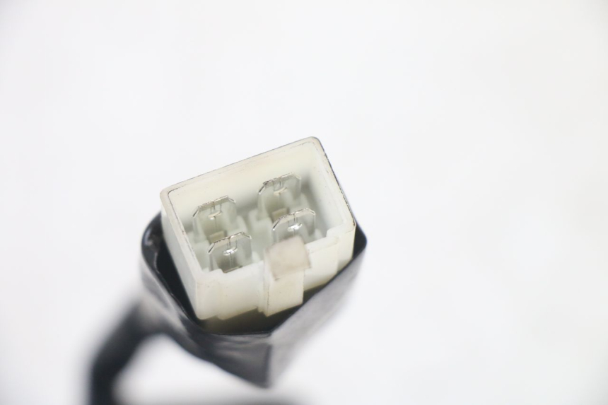 photo de WYŁĄCZNIK ZAPŁONU JM MOTORS MIA 50 (2017 - 2020) - Zbliżenie techniczne