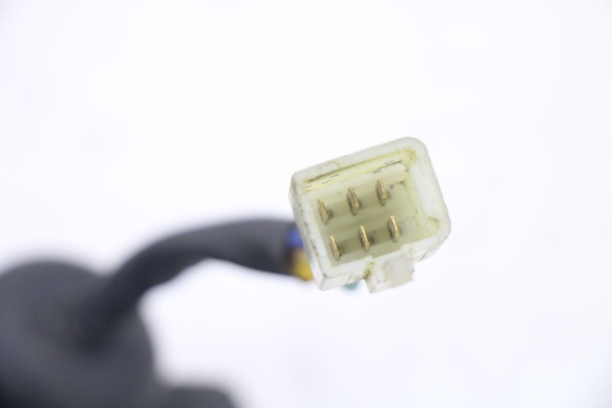 photo de WYŁĄCZNIK ZAPŁONU MBK X-LIMIT XLIMIT 50 (2007 - 2012) - Zoom stanu zużycia