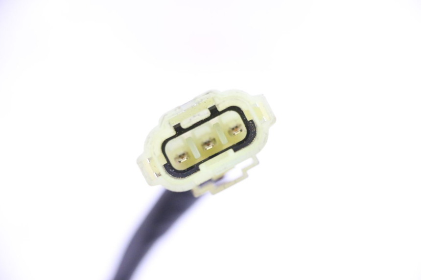 photo de WYŁĄCZNIK ZAPŁONU YAMAHA NEO'S CORE 1 (2022 - 2026) - Inny kąt widzenia