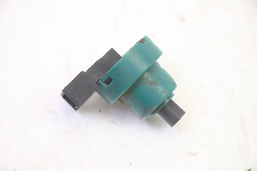 photo de WYŁĄCZNIK ZAPŁONU PIAGGIO NEW TYPHOON 50 (2010 - 2017) - Zoom stanu zużycia