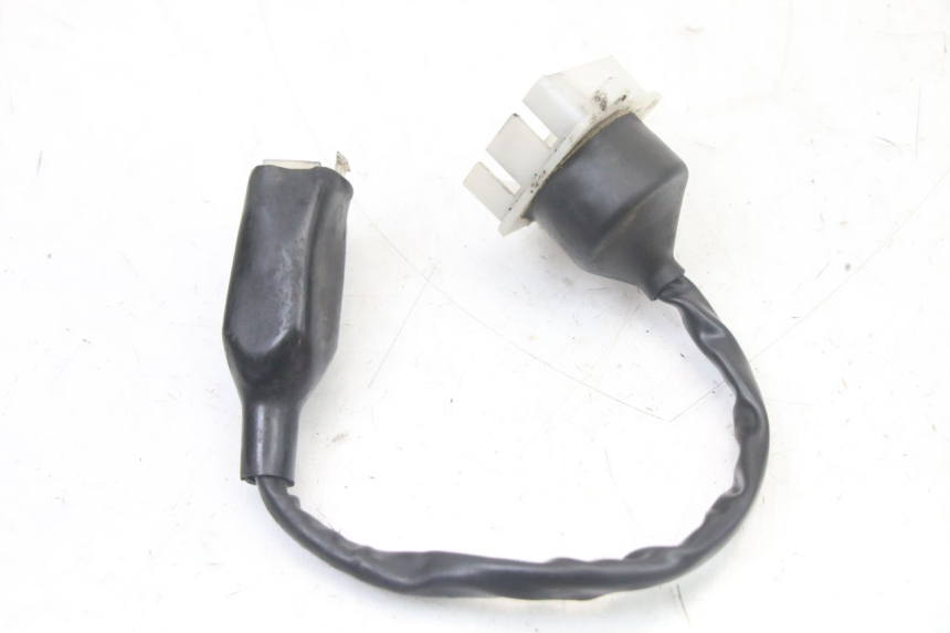 photo de WYŁĄCZNIK ZAPŁONU PEUGEOT KISBEE 2T 50 (2010 - 2017) - Inny kąt widzenia