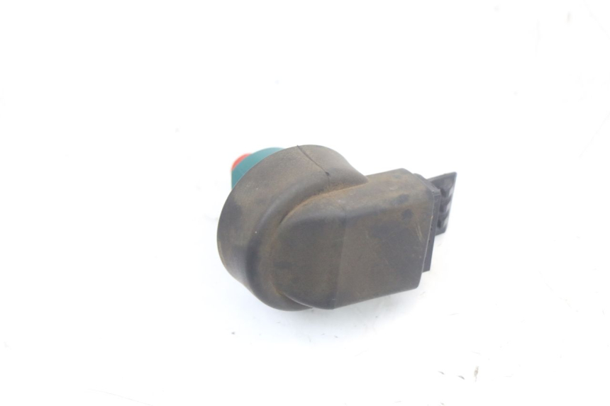 photo de WYŁĄCZNIK ZAPŁONU PIAGGIO BEVERLY 125 (1998 - 2005) - Zbliżenie techniczne