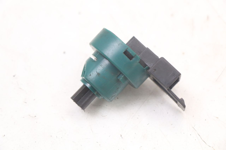 photo de WYŁĄCZNIK ZAPŁONU PIAGGIO NEW TYPHOON 50 (2010 - 2017) - Widok główny