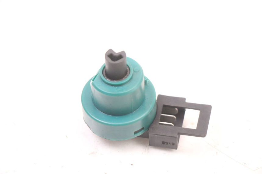 photo de WYŁĄCZNIK ZAPŁONU PIAGGIO NRG POWER PUREJET 50 (2018 - 2021) - Szczegół części