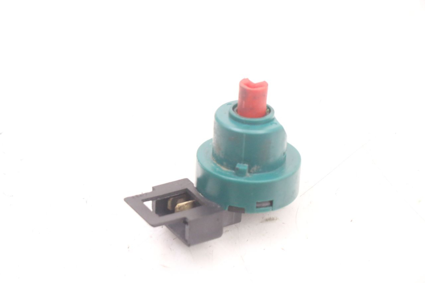 photo de WYŁĄCZNIK ZAPŁONU PIAGGIO VESPA LX IE 125 (2010 - 2012) - Szczegół części