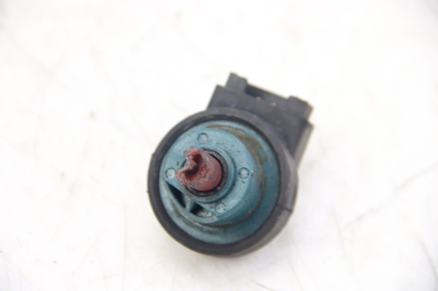 photo de STYCZNIK WYŁĄCZNIKA ZAPŁONU GILERA RUNNER SP 50 (2009 - 2017) - Inny kąt widzenia