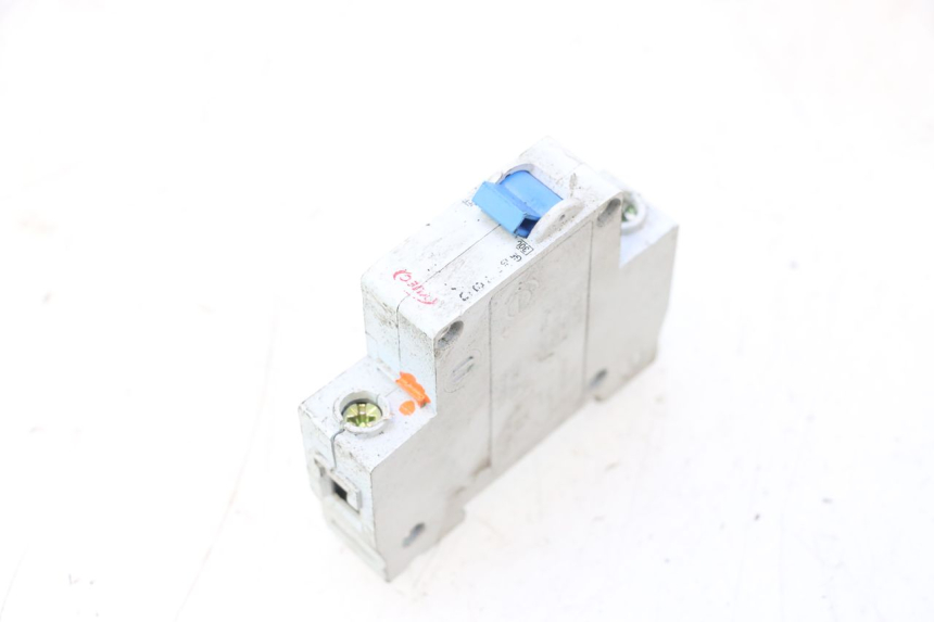 photo de WYŁĄCZNIK BAIKU SAKURA 1 (2021 - 2025) - Zbliżenie techniczne