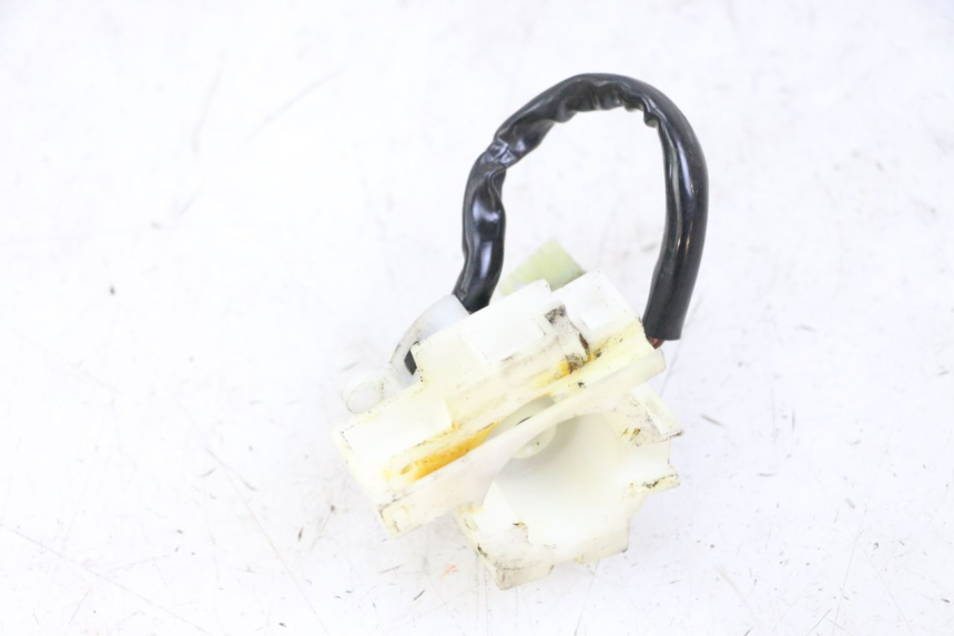 photo de WYŁĄCZNIK ZAPŁONU SUZUKI BURGMAN 125 (2015 - 2017) - Szczegół części