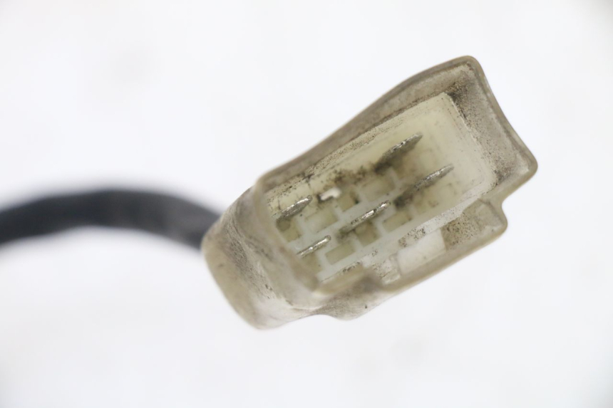 photo de WYŁĄCZNIK ZAPŁONU SYM FIDDLE 3 III 125 (2014 - 2020) - Zbliżenie techniczne