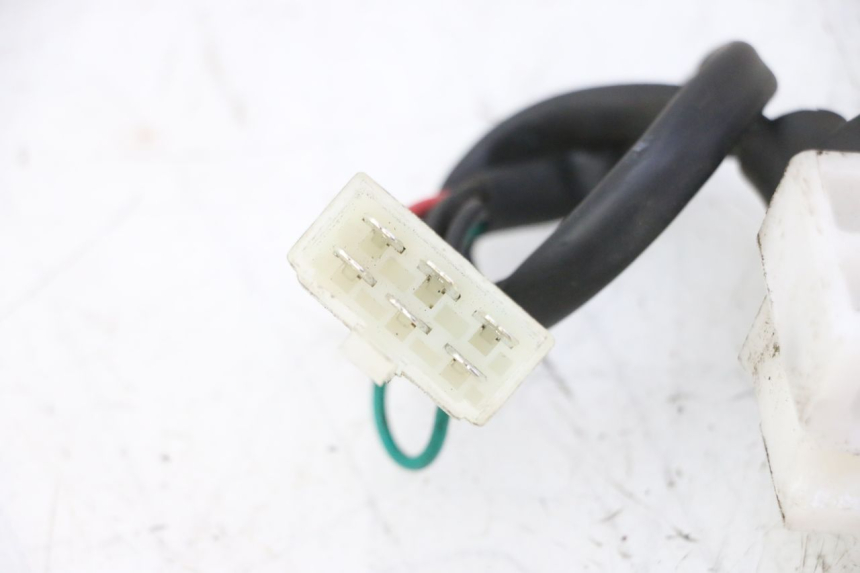 photo de WYŁĄCZNIK ZAPŁONU PEUGEOT TWEET 4T 50 (2018 - 2022) - Zoom stanu zużycia