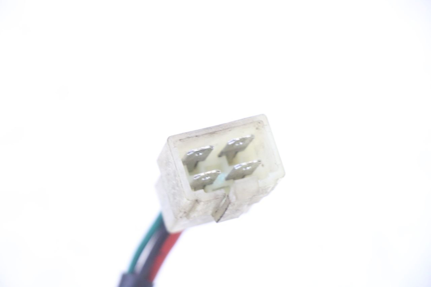 photo de WYŁĄCZNIK ZAPŁONU PEUGEOT VIVACITY NEW 2T 50 (2008 - 2017) - Inny kąt widzenia