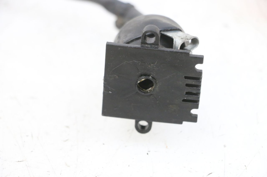 photo de WYŁĄCZNIK ZAPŁONU DAELIM VJ ROADWIN FI 125 (2008 - 2017) - Zbliżenie techniczne