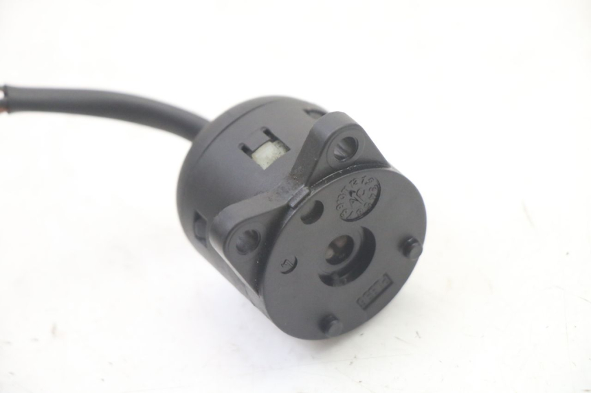 photo de WYŁĄCZNIK ZAPŁONU YAMAHA WHY 50 (1998 - 2000) - Szczegół części