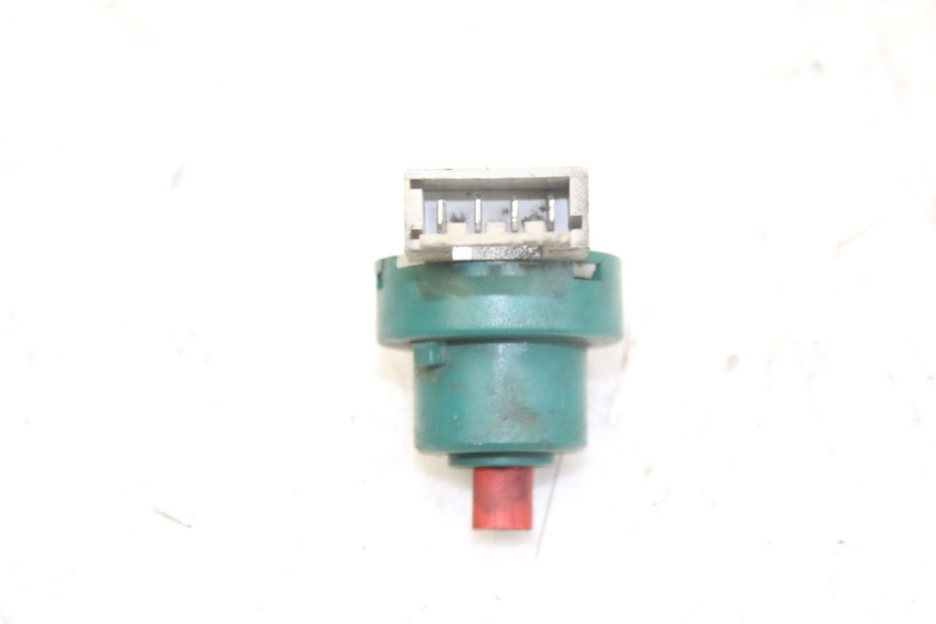 photo de WYŁĄCZNIK ZAPŁONU PIAGGIO X9 EVOLUTION 250 (2003 - 2007) - Szczegół części