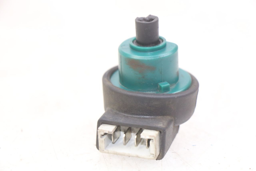 photo de WYŁĄCZNIK ZAPŁONU PIAGGIO XEVO - X EVO 125 (2007 - 2017) - Szczegół części