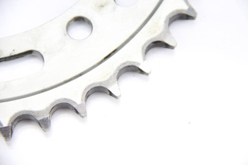 photo de ZĘBATKA YAMAHA TDM ABS 900 (2002 - 2014) - Zoom stanu zużycia