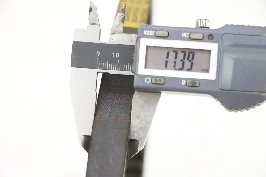 photo de PASEK PEUGEOT KISBEE 2T 50 (2010 - 2017) - Szczegół części