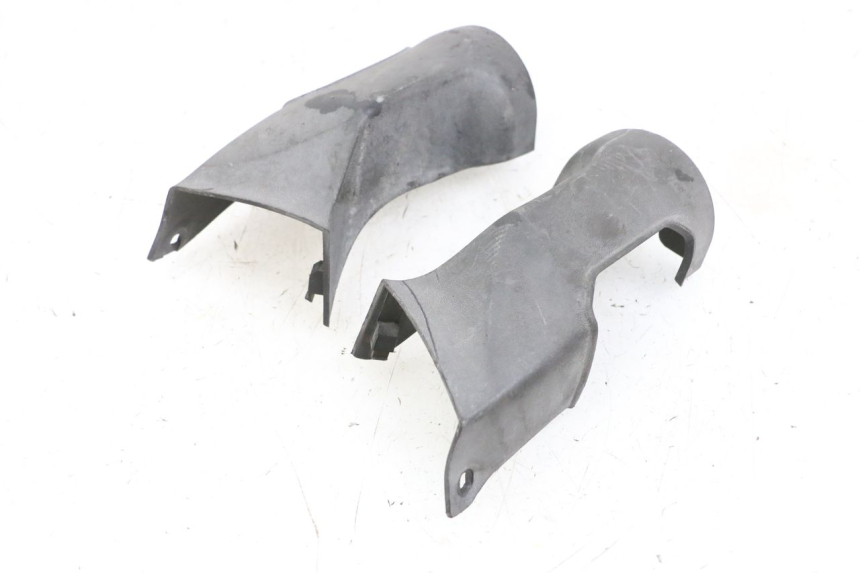 photo de OSŁONA KIEROWNICY ADIVA AD3 300 (2014 - 2020) - Zbliżenie techniczne