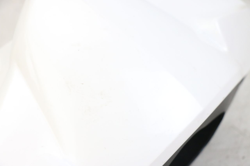 photo de OSŁONA KIEROWNICY KYMCO AGILITY 4T 50 (2018 - 2022) - Zbliżenie techniczne