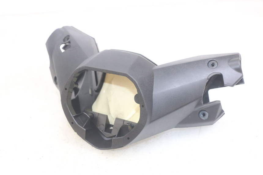 photo de OSŁONA KIEROWNICY NECO ALEXONE 125 (2017 - 2024) - Szczegół części