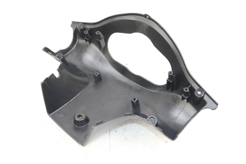 photo de OSŁONA TYLNEJ KIEROWNICY KYMCO AGILITY 4T 50 (2005 - 2018) - Inny kąt widzenia