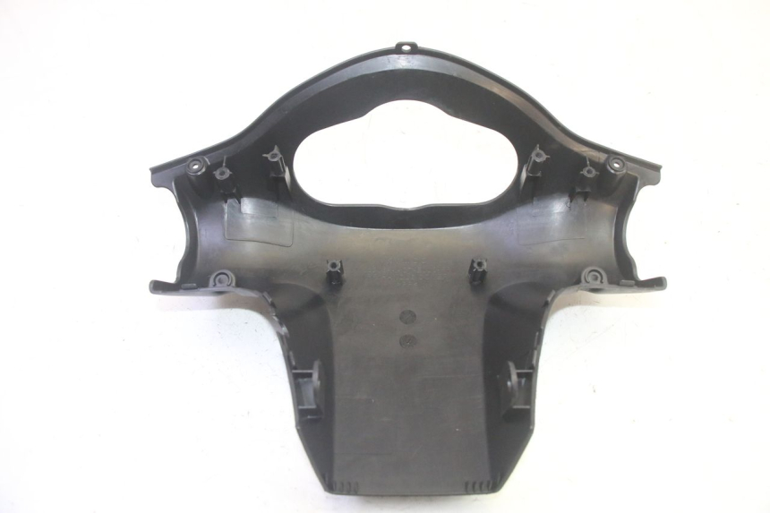 photo de OSŁONA KIEROWNICY TYLNA KYMCO AGILITY 4T 50 (2018 - 2022) - Inny kąt widzenia