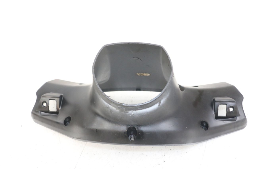 photo de OSŁONA TYLNEJ KIEROWNICY MBK BOOSTER SPIRIT 50 (2004 - 2017) - Punkty mocowania