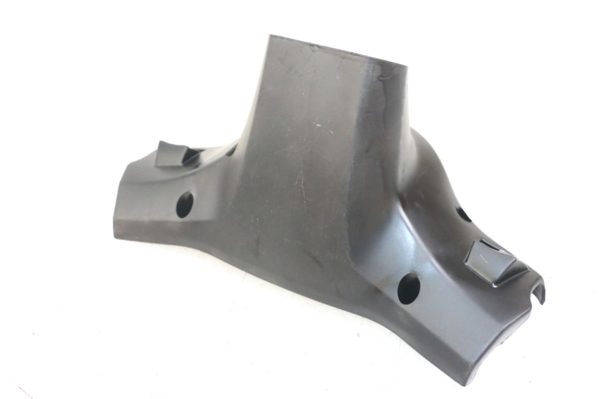 photo de OSŁONA TYLNEJ KIEROWNICY MBK BOOSTER SPIRIT 50 (2004 - 2017) - Stan powierzchni