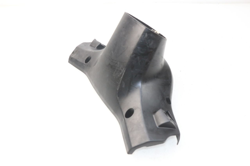 photo de OSŁONA KIEROWNICY TYLNA YAMAHA BW'S 50 (2004 - 2017) - Szczegół części