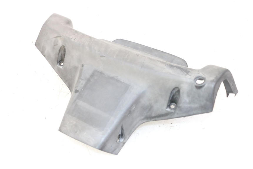 photo de OSŁONA KIEROWNICY TYLNA YAMAHA BW'S 100 (1999 - 2002) - Zoom stanu zużycia