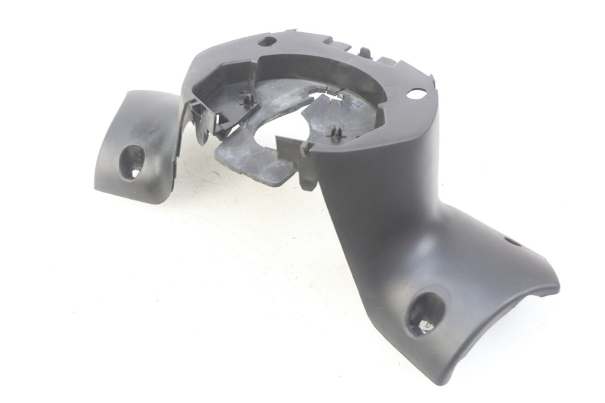 photo de OSŁONA TYLNEJ KIEROWNICY PEUGEOT CITYSTAR 125 (2011 - 2017) - Widok główny