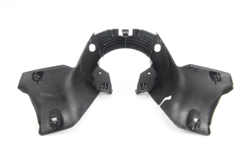 photo de OSŁONA KIEROWNICY TYLNA PEUGEOT CITYSTAR 50 (2013 - 2017) - Zoom stanu zużycia