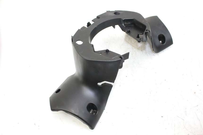 photo de OSŁONA KIEROWNICY TYLNA PEUGEOT CITYSTAR 50 (2013 - 2017) - Zoom stanu zużycia